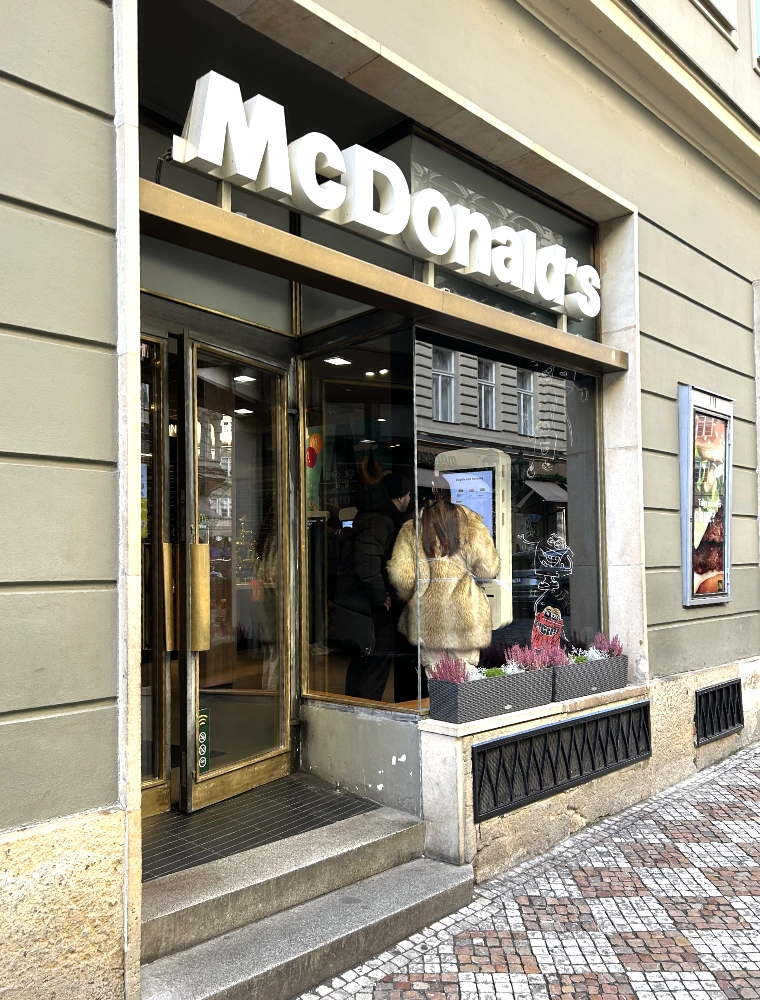 MCcoffee near to Charles bridge